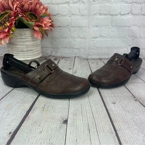 Clarks dark brown leather clog slip-on size 7.5 84594 0508 27